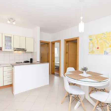 Dujo Apartment